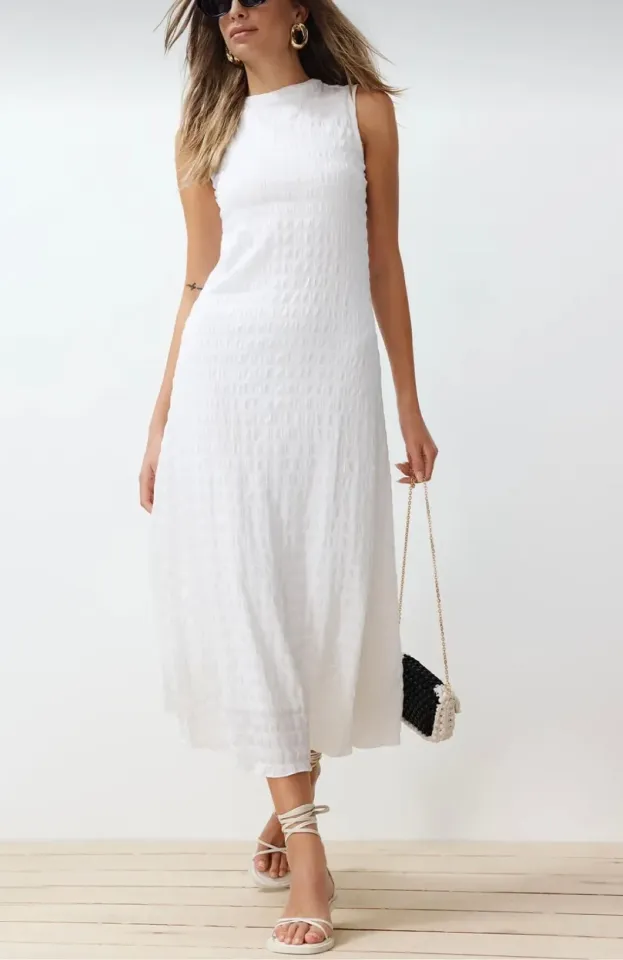 Beyaz Düz Dokulu A Kesim/Çan Form Bisiklet Yaka Dokulu Maxi Elbise