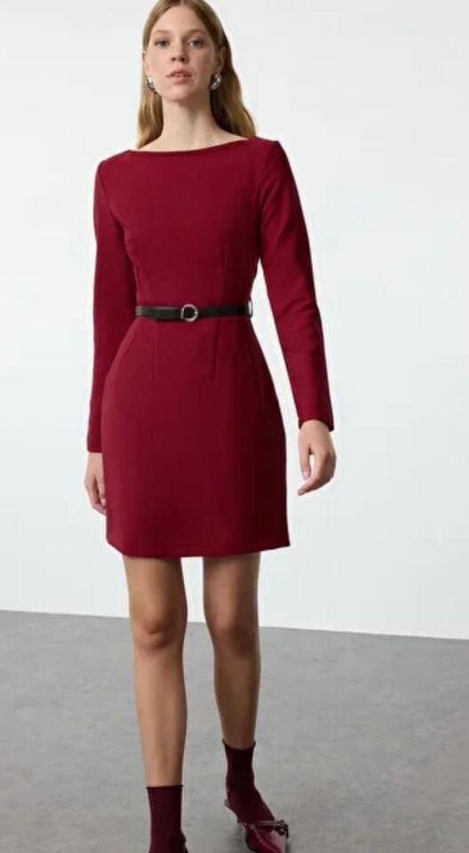 BORDO KEMERSİZ  MİNİ DOKUMA ELBİSE